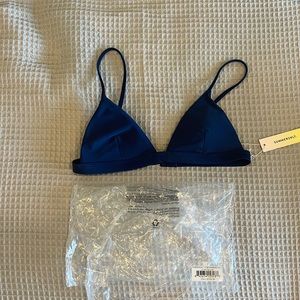 Summersalt bikini top, triangle style, navy